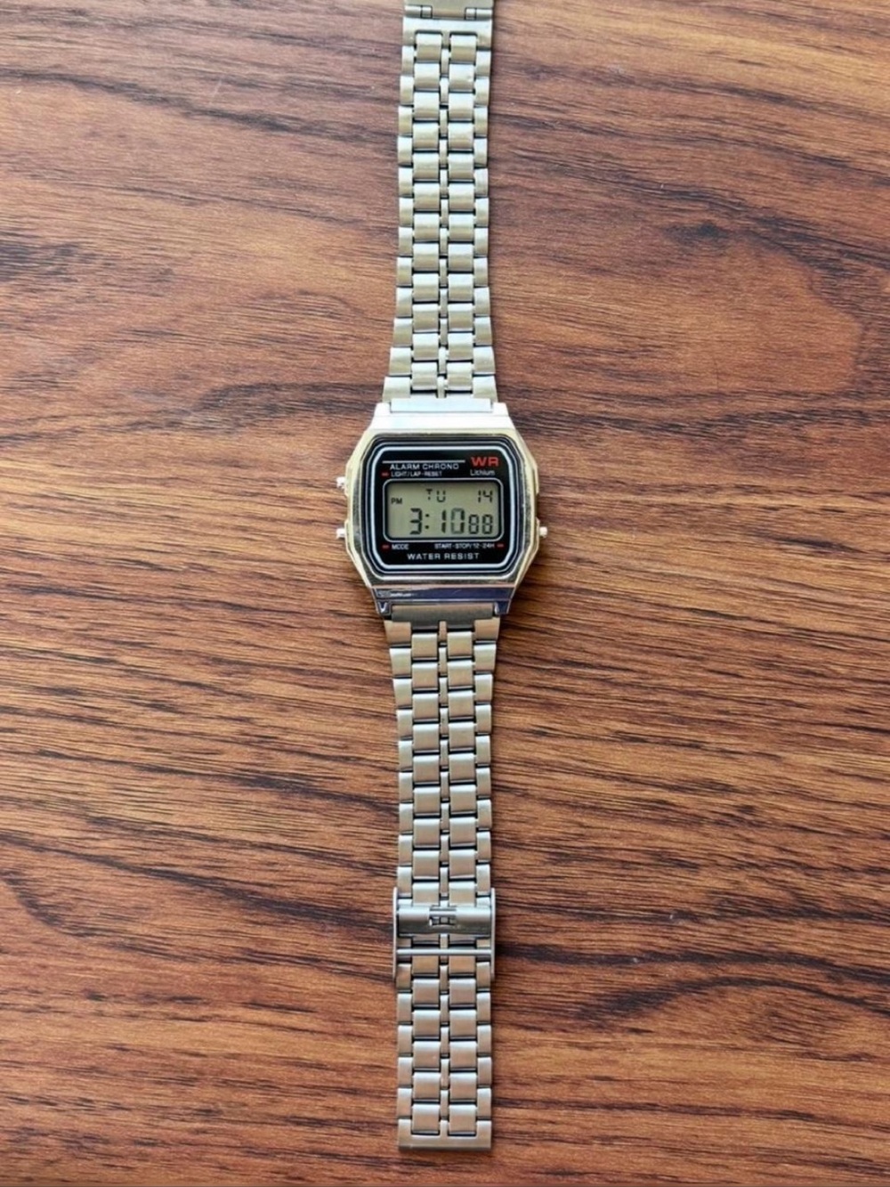 Retro Stainless Steel Digital Watch - Silver